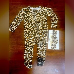 Bnwot posh peanut Lana onsie & headband